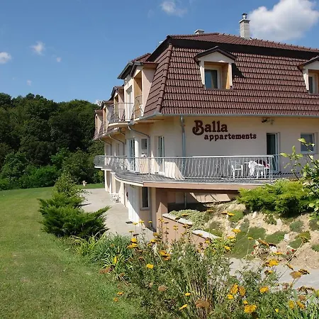 Apartament Balla *